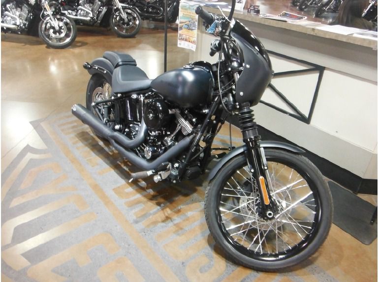 2013 Harley-Davidson FXS - Softail Blackline 