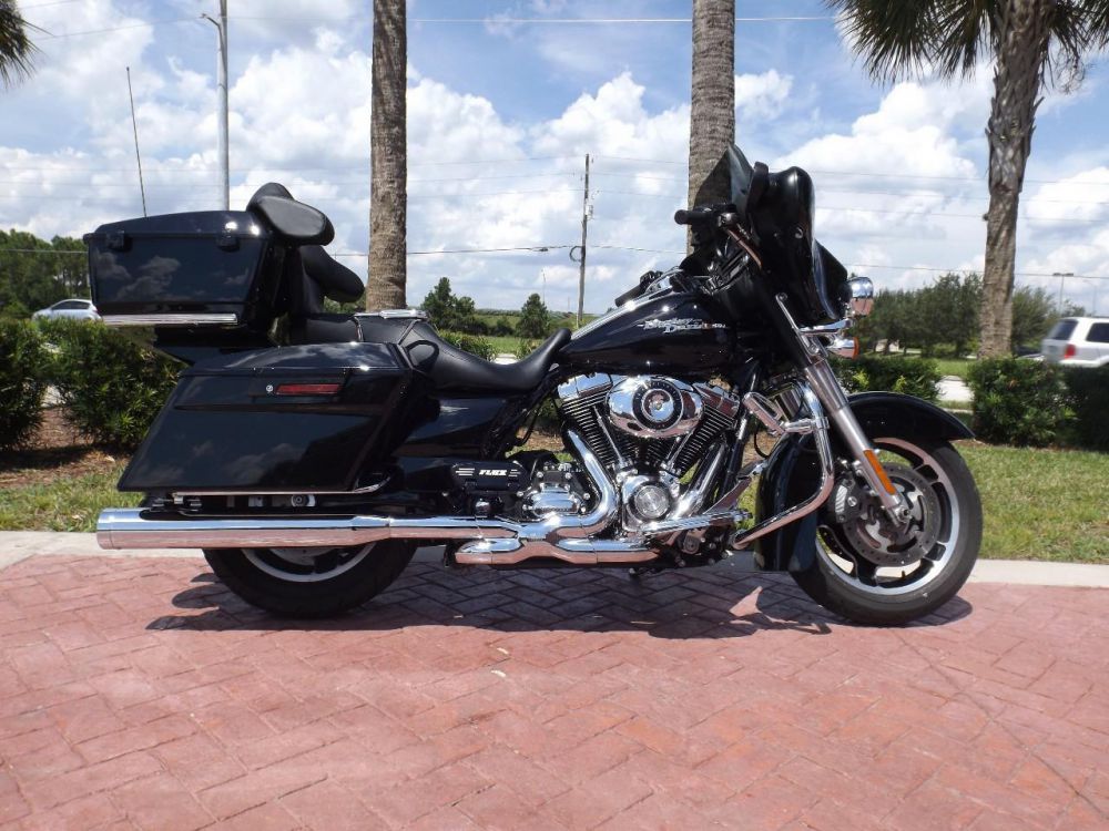 2009 Harley-Davidson FLHX Touring 