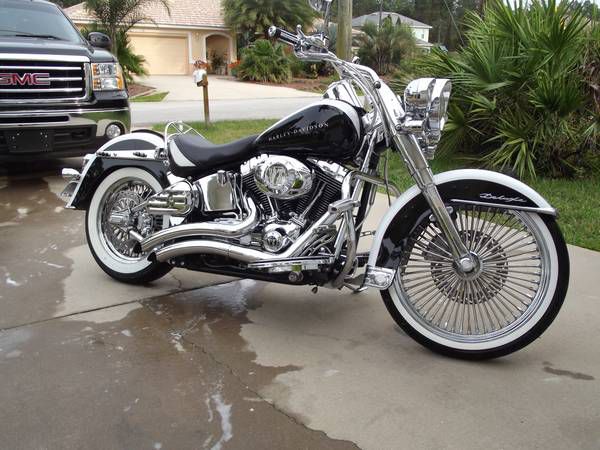 Sick harley davidson softail deluxe 21 rim must see chromed out!