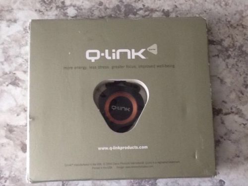 Q-link pendant with box and info booklet