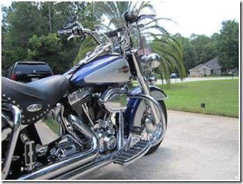 Harley davidson heritage softail