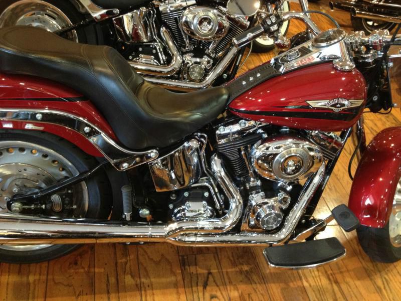 Harley-davidson 2007 fatboy flstf with 19,700 miles!