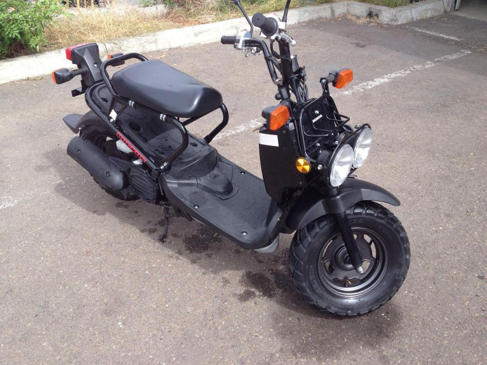2005 honda rockus 50  scooter 