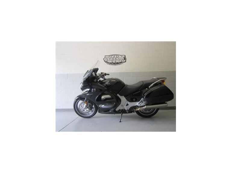 2010 Honda ST1300A 