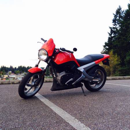 Black friday special!! 03 buell new only 3000 miles!need gone asap!