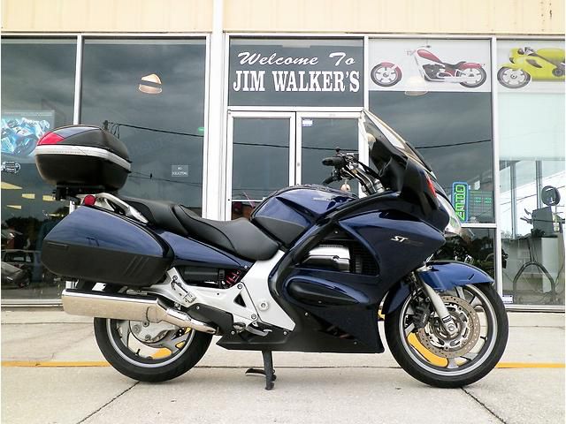 2004 HONDA ST1300!!! PERFECT SHOWROOM CONDITION!!! MUST SEE!!!