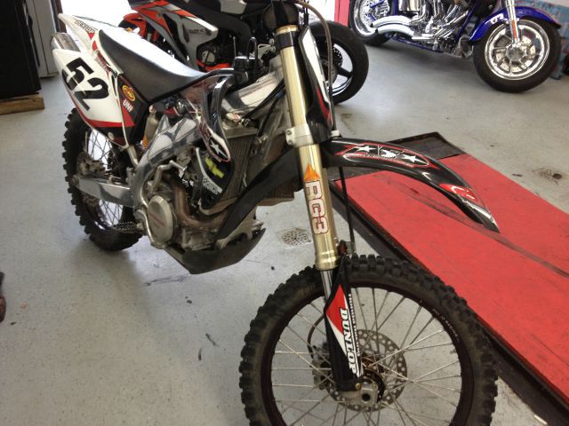 Used 2003 Honda CR250 for sale.