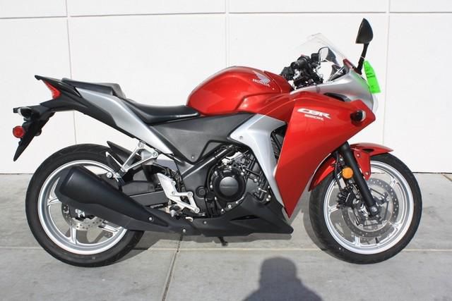 2012 honda cbr 250r  sportbike 