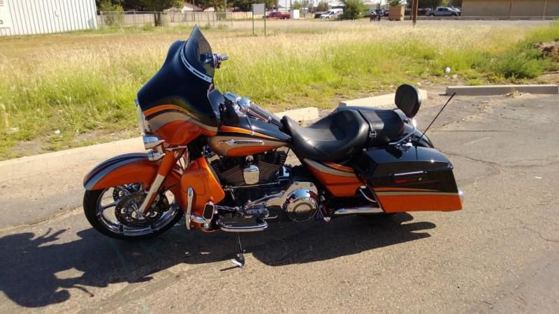 2011 harley-davidson flhxse2 cvo street glide black diamond and inferno orange