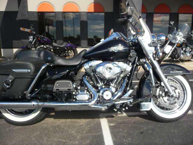 2012 harley-davidson flhrc road king classic  touring 