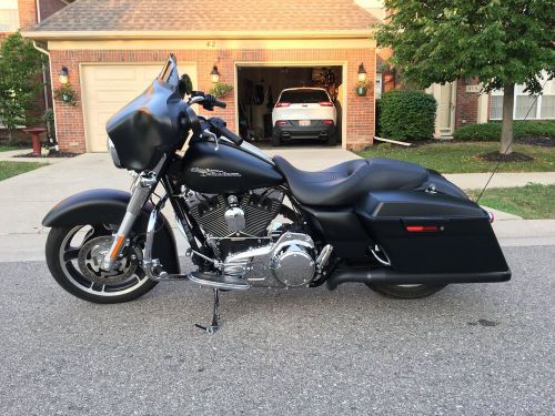 2010 Harley-Davidson Touring, US $14,625.00, image 2