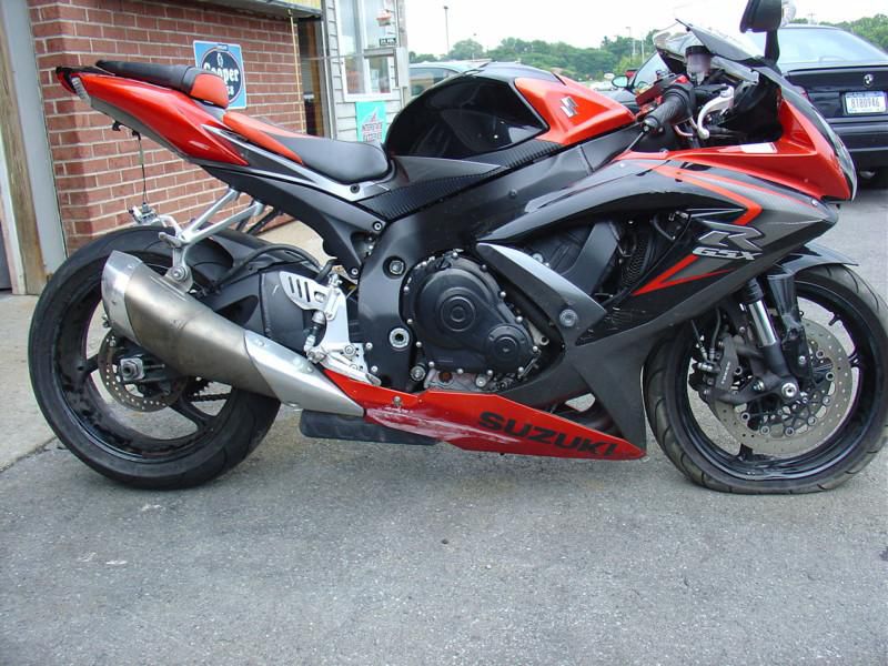 2008 GSX-R 750 GSXR DAMAGED EASY FIX STARTS AND RUNS CLEAN TITLE NY NYS REPO PAP