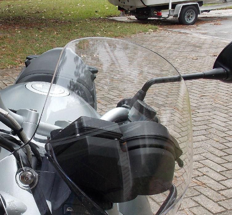 BMW R1200R 2007 Motorcycle Granite Gray Low Mileage 6850 Miles Excellent Shape, US $8,500.00, image 6