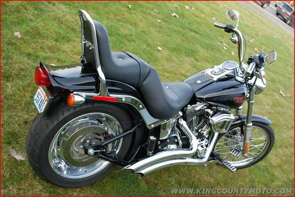 2007 harley davidson softail custom, 5k miles, v&amp;h pipes, nice!!!