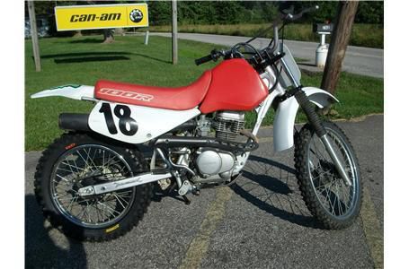 2000 Honda XR100 Dirt Bike 
