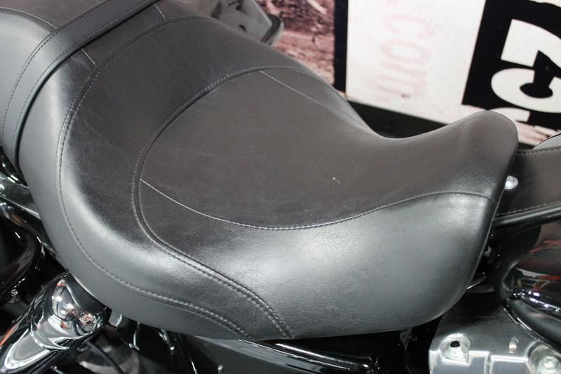 2012 Harley-Davidson Dyna Glide Switchback - FLD  Cruiser , US $15,499.00, image 11