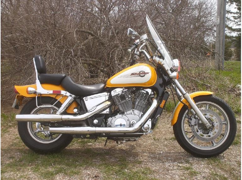 1998 Honda Shadow VT1100C Spirit 