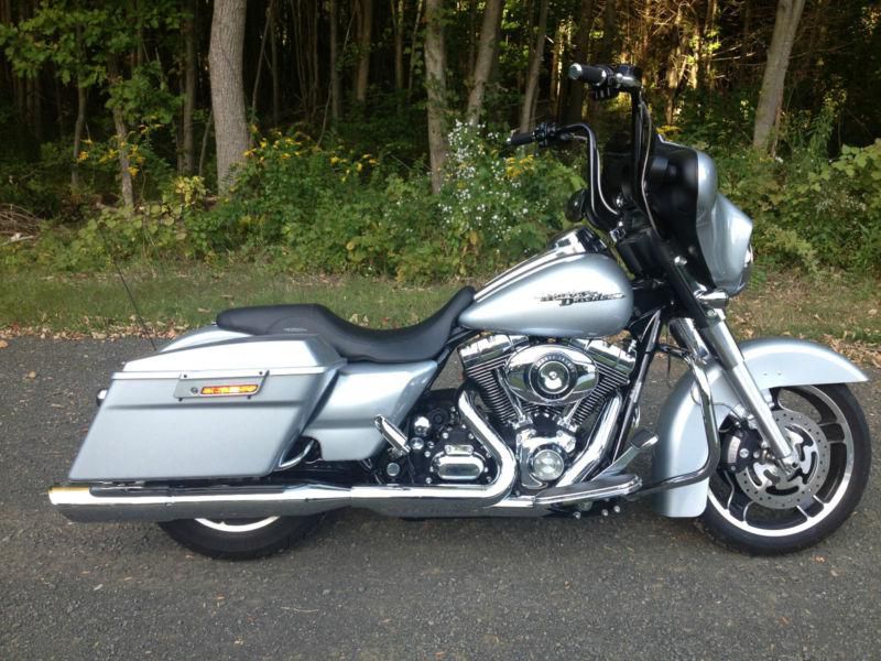 2010 Harley Davidson Street Glide FLHX
