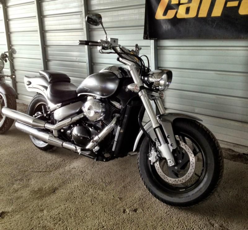 LIKE NEW SUZUKI BLVD M-50-SUPER CLEAN, LOW MILES, CUSTOM EXHAUST, LIGHTS AND TAC, US $3,950.00, image 2