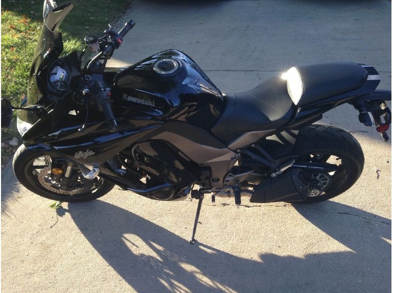 2011 Kawasaki Ninja 1000 , $8,000, image 2