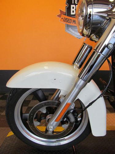 2014 Harley-Davidson Dyna Switchback - FLD for sale on 2040-motos