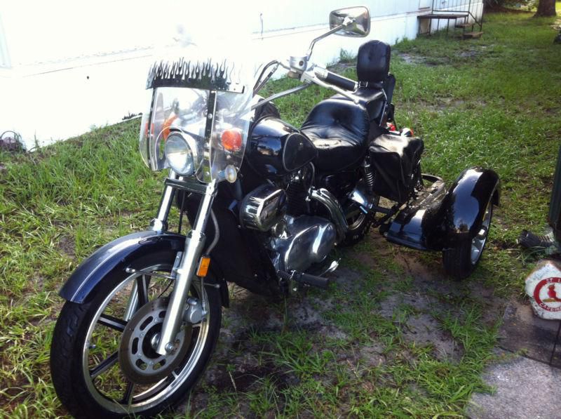 kawasaki vulcan 1500 Classic with Tow Pack Trike Kit