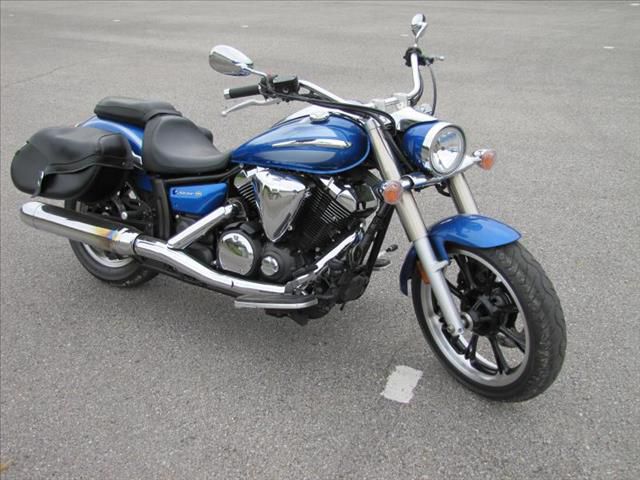 Used 2009 Yamaha VSTAR for sale.