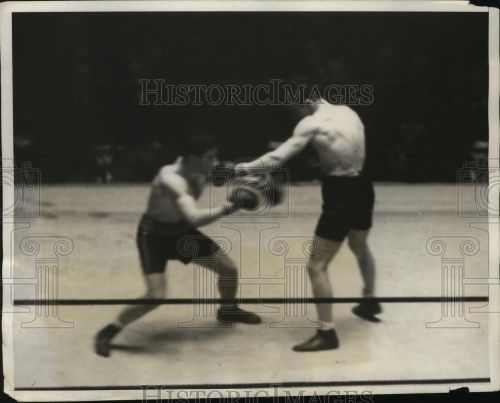 1931 Press Photo Terry Sturdy beats Vincent Sereci in semi-finals, NY