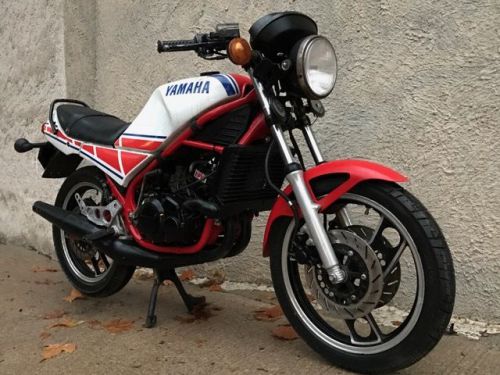 1985 Yamaha RZ250R