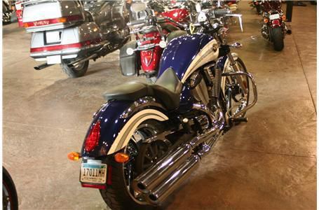 2011 Victory Vegas Cruiser , US $10,899.00, image 4