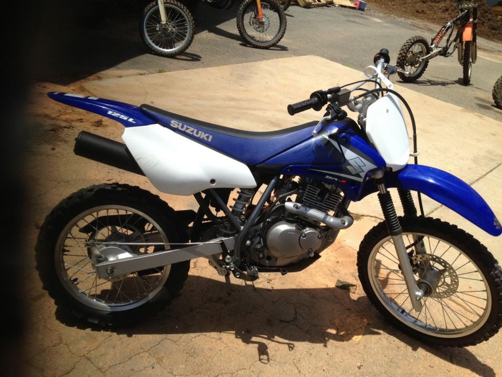 2005 suzuki dr-z125l  dirt bike 