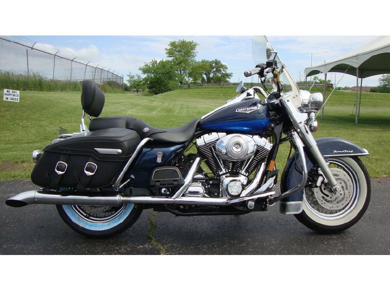 2004 Harley-Davidson FLHRCI - Road King Classic 