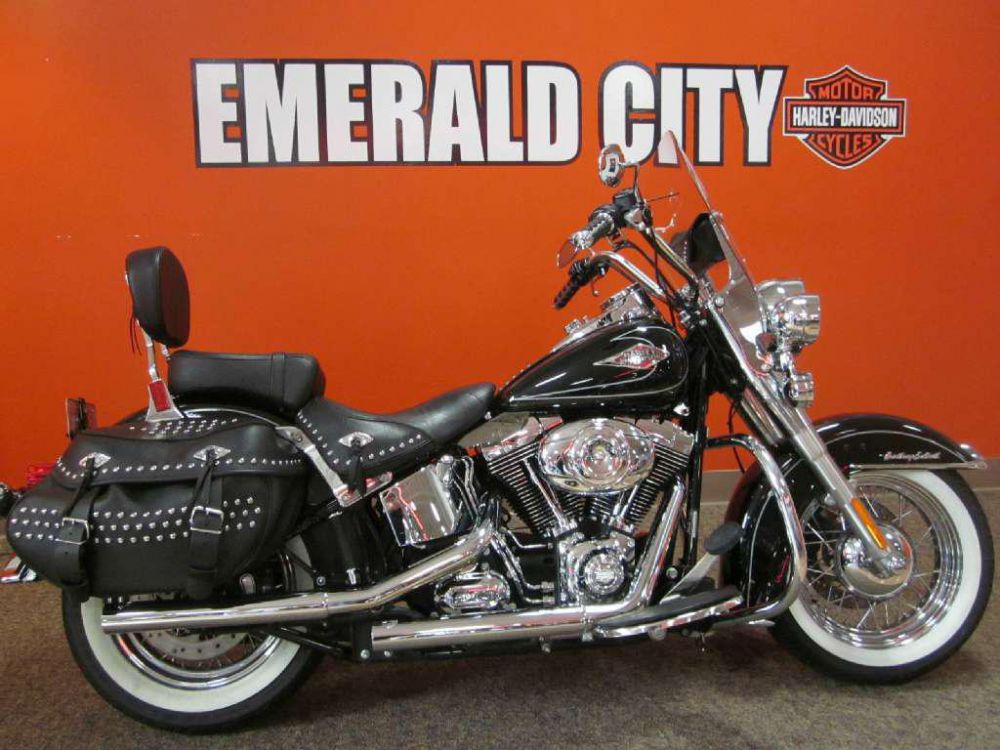2010 Harley-Davidson FLSTC Heritage Softail Classic  Cruiser , US $15,999.00, image 2