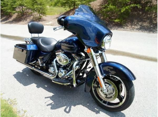 2012 Harley Davidson Street Glide - Big Blue Pearl