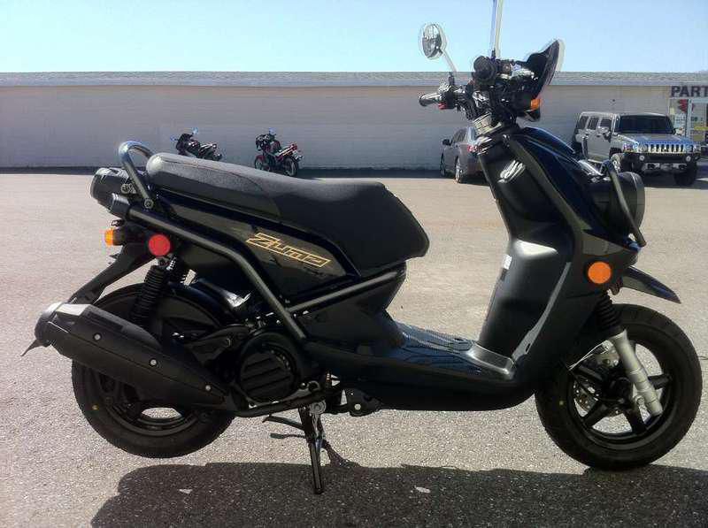 2012 yamaha zuma 125  scooter 