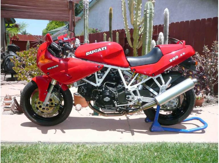 1992 Ducati Super Sport Sportbike 