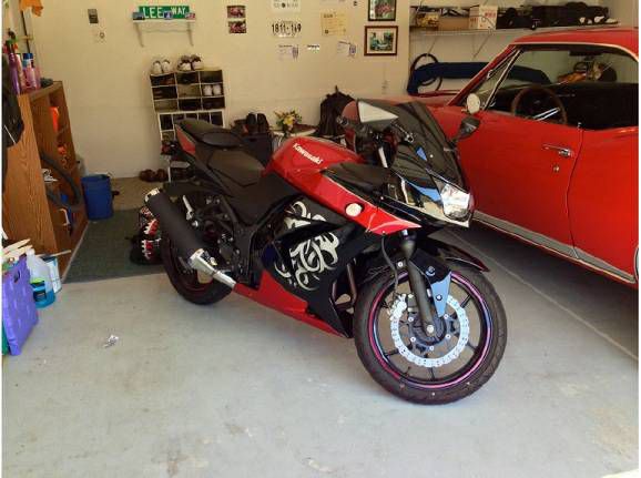 2010 kawasaki ninja special edition..(cedar rapids)