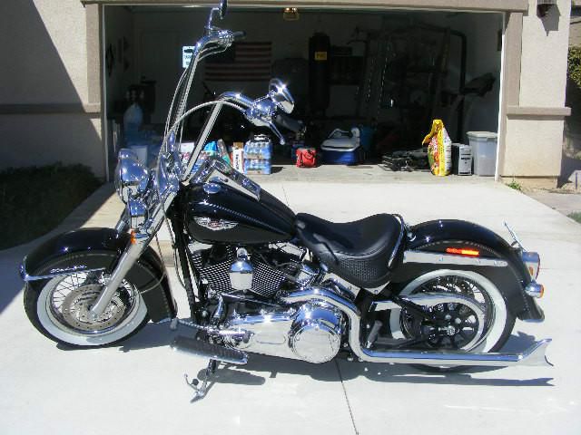 2007 harley-davidson softail deluxe cruiser 