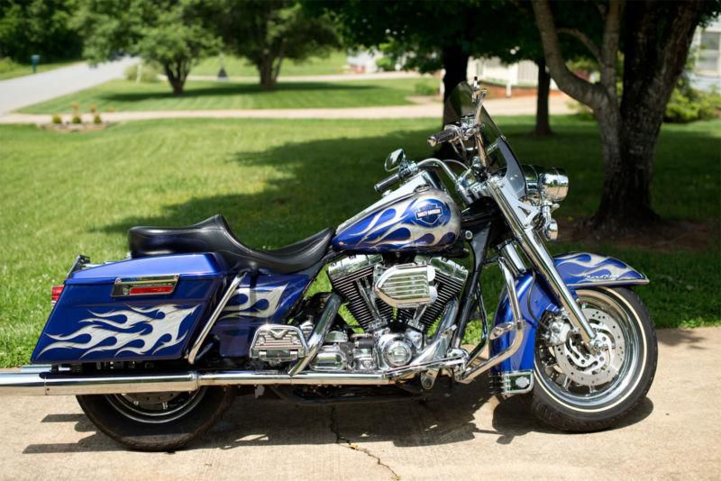 2001 Harley Road King FLHRCI