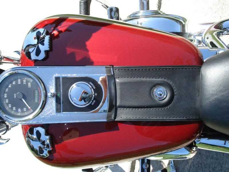 2007 Harley Davidson Softail Custom FXSTC Only 2k Miles Flawless Bike 2 Tone, US $11,999.00, image 16