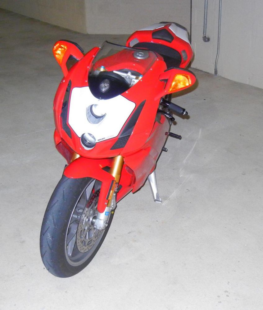 2004 Ducati Superbike 999 Sportbike 