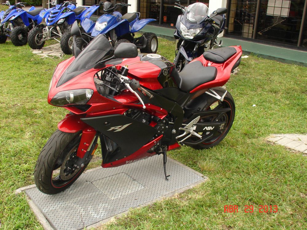 2007 Yamaha Yzf-R1 Sportbike 