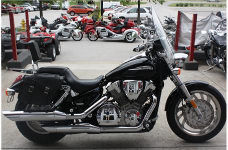2007 Honda VTX1300C Cruiser 