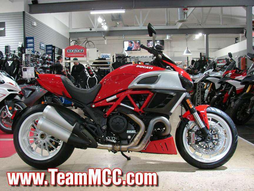 2013 ducati diavel  standard 