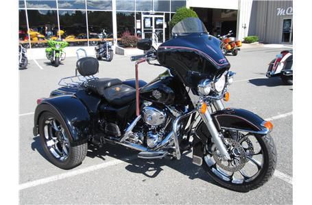 2004 Harley-Davidson FLHRI - Road King Trike Cruiser 