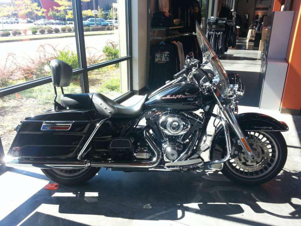 2013 Harley-Davidson FLHR Road King Touring 
