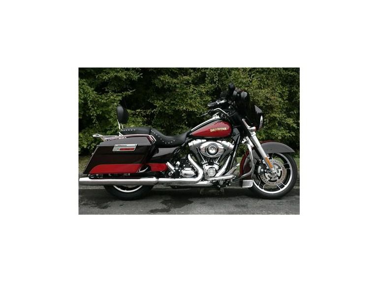 2010 Harley-Davidson FLHX - STREET GLIDE 