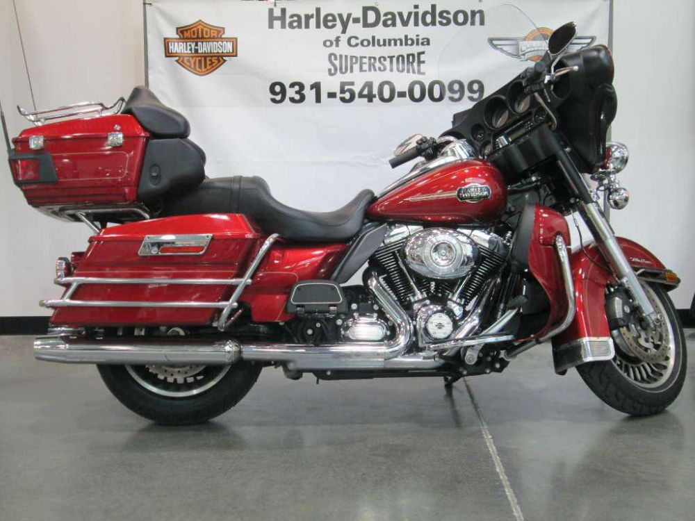 2013 Harley-Davidson FLHTCU Ultra Classic Electra Glide Touring 