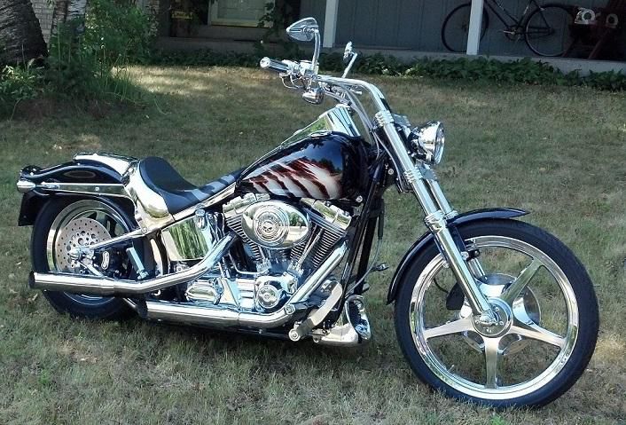 2005 Harley-Davidson Softail Cruiser 