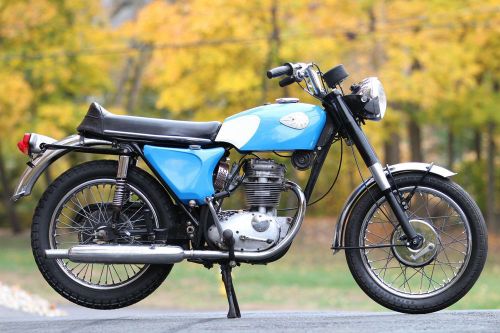 1968 BSA B25 Starfire